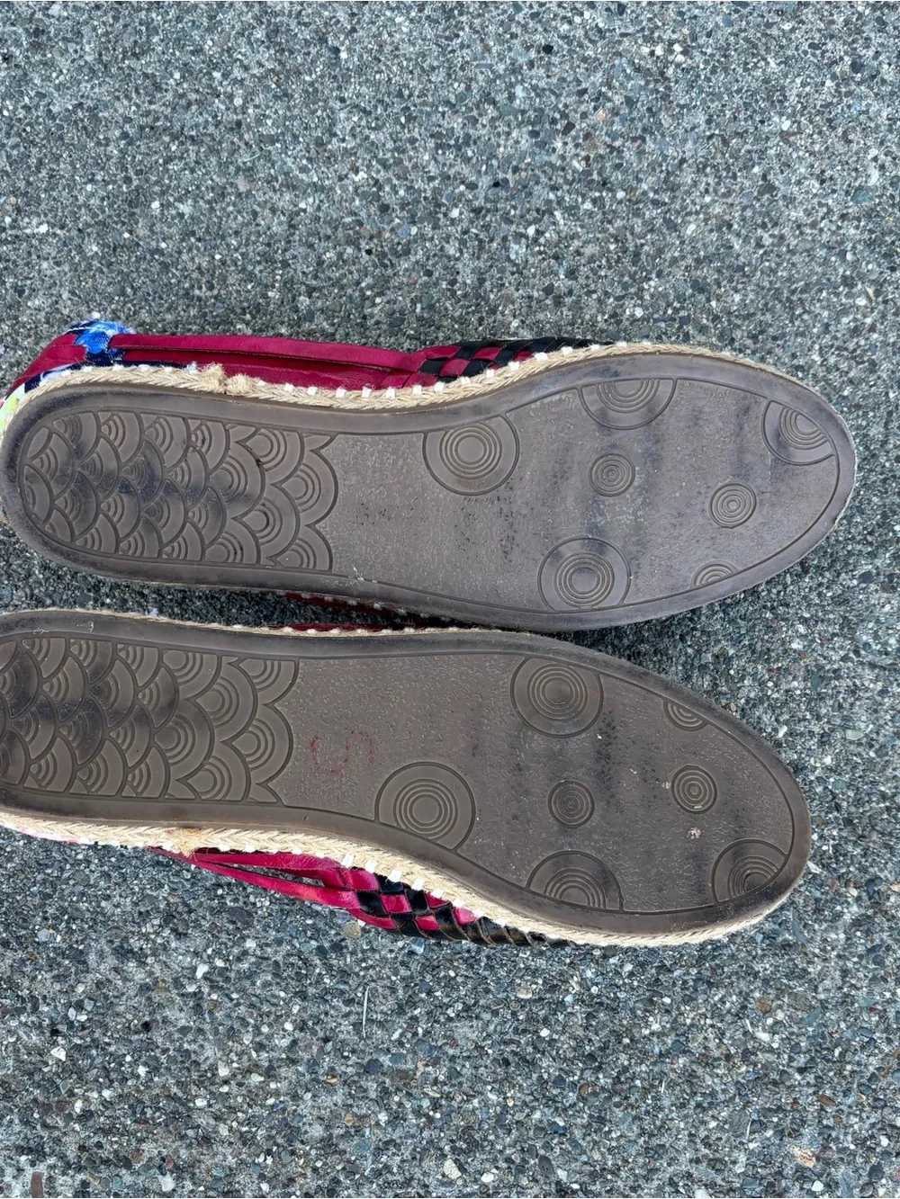 Mercy Mexican huarache leather size 7 black floral
